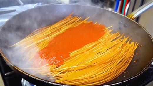 Fried killer spaghetti: The Italian recipe that breaks all pasta rules | Claudia Romeo