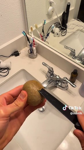 😬 Should have started with the razor 🪒 #shave #schick