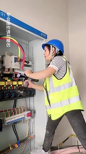 19K views · 1.5K reactions | #electrical #electrician #engineering #electricalengineering #electronics #construction #electricianlife #technology #electricians #plumbing #electricity #electricalwork #electric | Electric training | Facebook