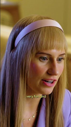 Actor Callie Cooke introduces us to her DOT AND BUBBLE character Lindy 🫧 #DoctorWho