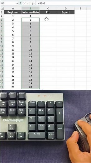 Excel Trick 🤯 1,2,3,4 Auto Fill in Seconds! #shorts