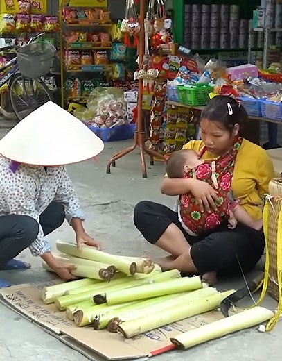 195K views · 1.9K reactions | Do you know what the young banana tree bodies use for? #fblifestyle #baby #singlemomlife | Roger Husman | Facebook