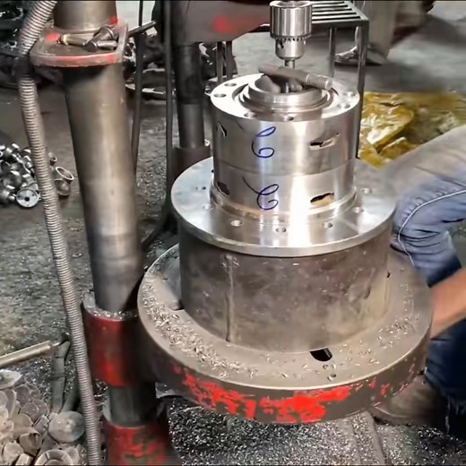 Process of Making Tractor Differential Assembly & How Tractor Differential Case Are Manufactured #howitsmade#howitsmadematters#fypchallenge #diyproject #differential | How Its Made