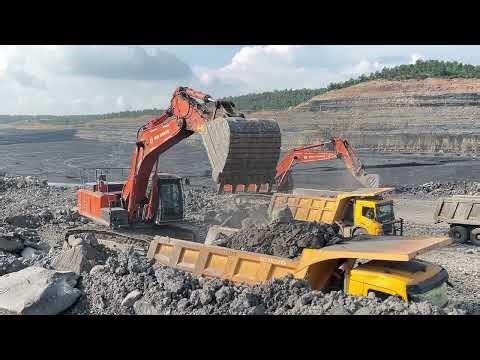 Overburden Removal process || Hitachi 470 || Volvo FMX500 ||