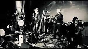 LOCH LOMOND Lyrics - CELTIC FOLK | eLyrics.net