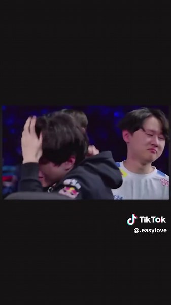 Keria và khoảnh khắc đau thương sau thất bại CKTG 2022