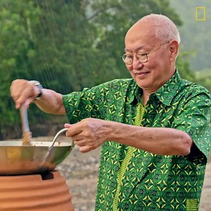 Gordon's not going to let a little rain stop him from getting dinner done on time. | National Geographic TV