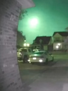 Green fireball in the sky sparks UFO panic in Louisiana