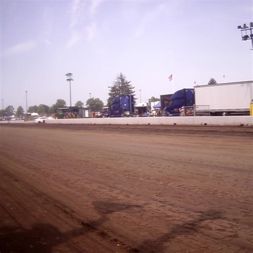 Green flag in Springfield! 📺 FS1 | ARCA Menards Series