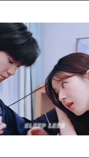 They bith shy 🙈 early in relationship 💏😀