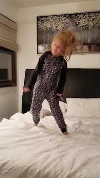 Hair Toss, Check My Nails!! Sunday Night Dance Party