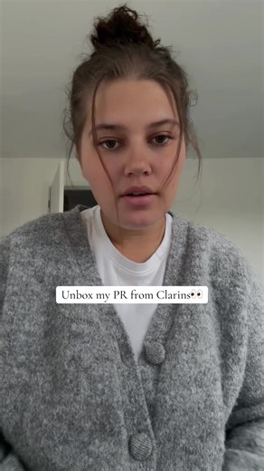 Thankyou so much @ClarinsUK @Clarins Official … I can’t wait to add these into my skincare routine!!🩷 #fyp #clarinsuk #clarinscollective #Unboxing