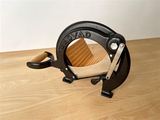Vintage Danish Raadvad Bread Slicer / Cutter in Black. Great Condition. Model 294. Made in Denmark, 1960s or 70s. for Use or Display. - Etsy Australia