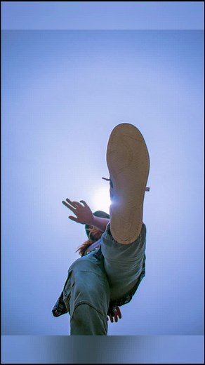 My first Tik Tok! Ahhhhh! I hope you like it! inspired by @ethxe #photographer #selfportait #quarantinephotoshoot