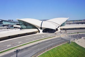 5 Hidden Airport Speakeasies for a Pre-Flight Cocktail