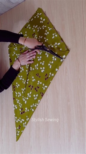 Why Didn’t I Know This Before? The Easiest Way to Sew a Dress Without a Pattern!