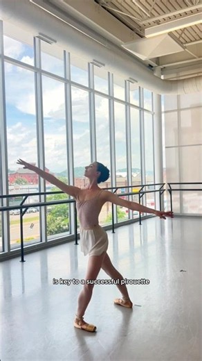 Introducing Step of the Week from Corps de Ballet artist Madeline Gradle! 🩰 Up first: Pirouette🌪️