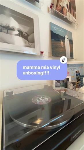 Mamma Mia Vinyl Unboxing: Musical Treasure Revealed