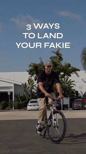2.7K views · 108 reactions | NEW TUTORIAL JUST DROPPED  Today we teach you the 3 main ways to land your fakie! Hit our link tree or visit suckmycog.com to download the knowledge 易 #FGFS #fixedgear #tutorial #fixie #700c #suckmycog #tarck | SMC Fixed Gear Freestyle | Facebook