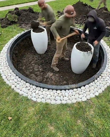 10 Genius DIY Garden Hacks to Transform Your Yard!