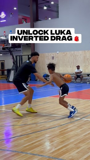 2 KEYS for MORE SNATCHES 💯✅ 9 YEARS OLD 🤯 Athletes: @treylarez @jaydanmiller05 (FOLLOW) | Training Platform & Gear: @_shiftyu_ Gym: @the_fieldhouseabq | Ryan Jones