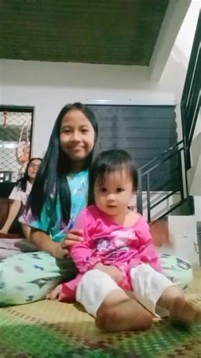 with my sis:)#sistar19