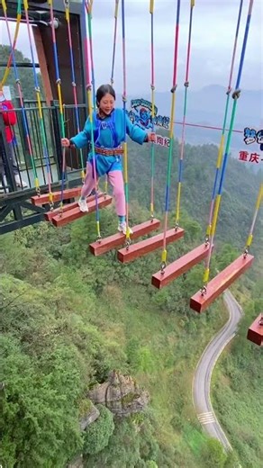 Intense Wind Blowing in Ears: ASMR Bungee Jumping