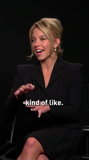 𝐒𝐲𝐝𝐧𝐞𝐲 𝐒𝐰𝐞𝐞𝐧𝐞𝐲 𝐚𝐧𝐝 𝐀𝐦𝐚𝐧𝐝𝐚 𝐒𝐞𝐲𝐟𝐫𝐢𝐞𝐝 𝐈𝐧𝐭𝐞𝐫𝐯𝐢𝐞𝐰 – 𝐓𝐡𝐞 𝐇𝐨𝐮𝐬𝐞𝐦𝐚𝐢𝐝