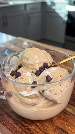 Danielle Breiner on Instagram: "Caramel coffee frozen yogurt ✨ In my new series I want to dive into why we’re using certain ingredients & their benefits. I think knowing what certain foods do for your body, is a great start in wanting to choose more Whole Foods ☺️ This is everything you could ever need - she is THICK. and CREAMY. & perfectly sweet! It’s vegan, made with coconut yogurt but you can also use a thick greek yogurt for a high protein option. made with coconut yogurt (probiotics & coco