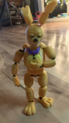 Spring lock incident