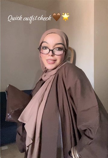 Elegant Hijab Outfit Inspiration: Quick Outfit Check