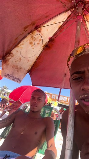 so eu tenho amigo assim? @J’Quest