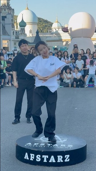 파워풀 댄스는 역시 소정이ㅋ#춤추는곰돌 #춤추는곰돌의랜덤댄스 #dance #music #kpop #댄스 #fyp #nobatidao #brazil #에버랜드 #afstarz