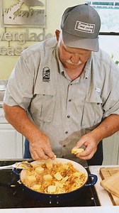 If you've never had smoked queso with Cactus Dust®... bless your heart, you've been missing out. We're dropping our go-to recipe below — the same one we've made for tailgates, fish camps, and family get-togethers for years. It's loaded with flavor and kissed with just the right amount of heat thanks to our fan-favorite Cactus Dust®. Make it once and you'll be the go-to snack guy for life. Smoked Queso Dip — Simple & Easy Ingredients: 1 lb ground beef 1 small onion, diced Everglades Cactus Dust® 