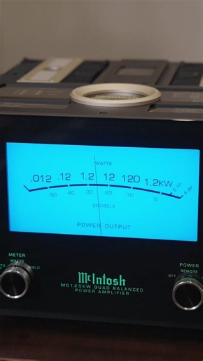 Unboxing McIntosh C12000 & MC1.25KW Monoblocks