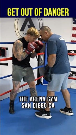 SLIDE on the Ropes to Get Out of Danger! #boxing #defense #technique