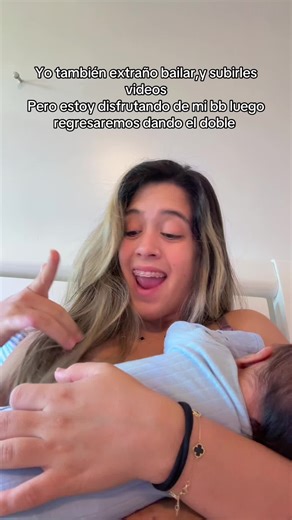 Bailando y Disfrutando de Mi Bebé