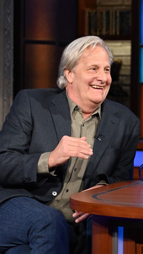 Jeff Daniels peels back the many layers of his favorite sandwich. #Colbert #JeffDaniels #ColbertQuestionertExtraordinert | The Late Show with Stephen Colbert