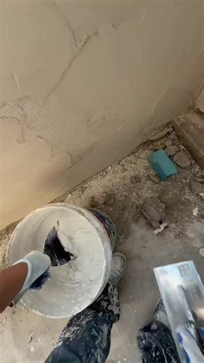 #油漆工 #刮大白 #刮腻子 | make oil paint