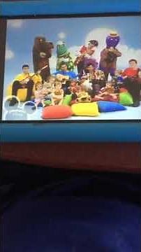 The Wiggles - Teddy Bear Hug