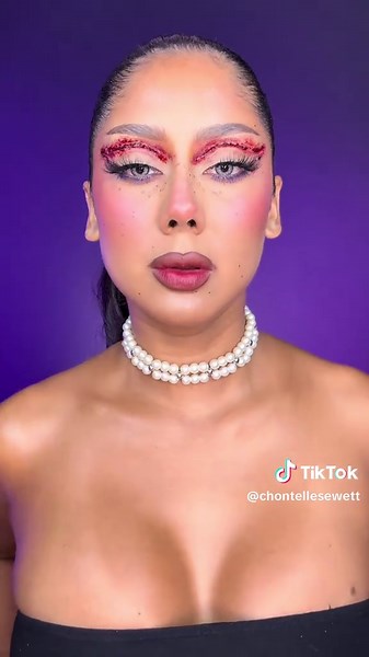 Mastering the Cut Crease Technique for Stunning Looks