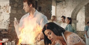 Hotels.com reminds travellers of perils of adventuring overseas