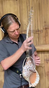 139K views · 120 reactions | Triton shell harp available for custom order! See all my designs here. https://www.rootflute.com/instruments #handmadeharp #harpmusic #soundmeditation #harp #meditation #soundhealingtherapy | Daniel Hansen | Facebook