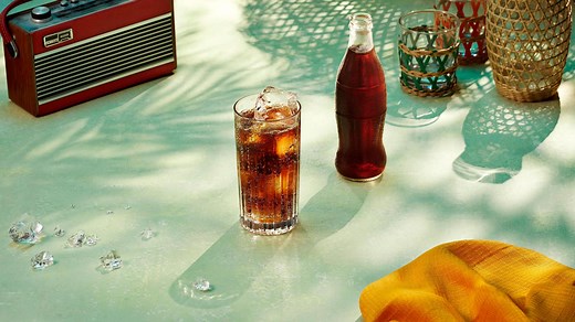 BACARDÍ Rum & Cola Cocktail Recipe | How to make a BACARDÍ Rum & Cola | BACARDÍ Global