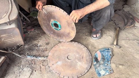 Crafting A Durable Chaff Cutter Blade With Simple Tools