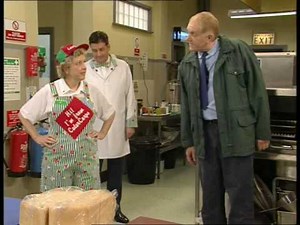 Dinnerladies - Series 2 - Episode 10 - Part 1