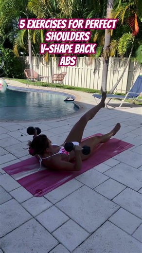 #upperbodyworkout #upperbodyday #upperbodyexercises #tonedabs #waistworkout #fitnessforwomen