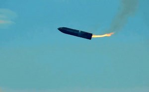 震撼！星舰SN10的不寻常的着陆镜头