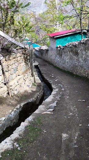 11K views · 353 reactions | Gilgit ki Galiyan #gilgit #travel #tourism #pakistan nature #gb #facebookreels #gilgitbaltistanheaven #Gilgitgb #reels #astorevalley #gilgitbaltistan | Gilgit Baltistan Adventure Treks and Tours Pakistan | Facebook