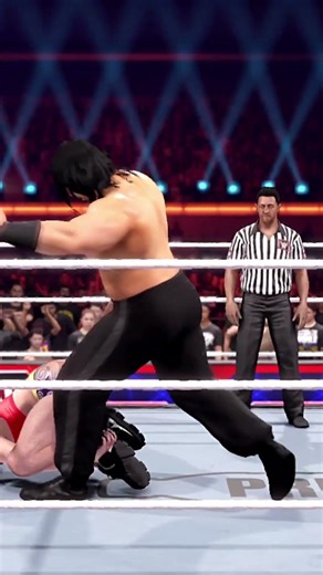 🔥 The Great Khali vs. Hina 😱 EPIC Iron Man Intergender Match | WWE 2K25 Gameplay #Shorts